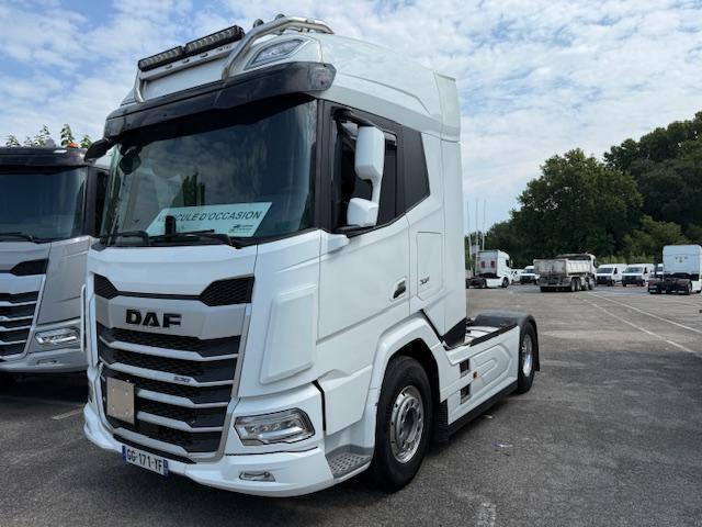 DAF XF 530 - شاحنة جرار: صور 1 DAF XF 530 - شاحنة جرار: صور 1