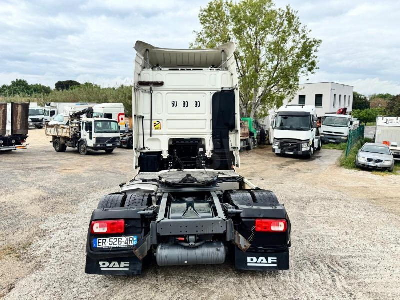 DAF XF 530 - شاحنة جرار: صور 5 DAF XF 530 - شاحنة جرار: صور 5