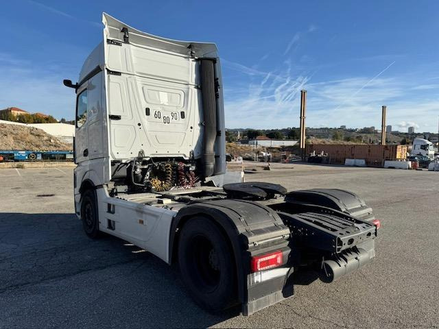 Mercedes ACTROS 1851 RETARDER - شاحنة جرار: صور 2 Mercedes ACTROS 1851 RETARDER - شاحنة جرار: صور 2