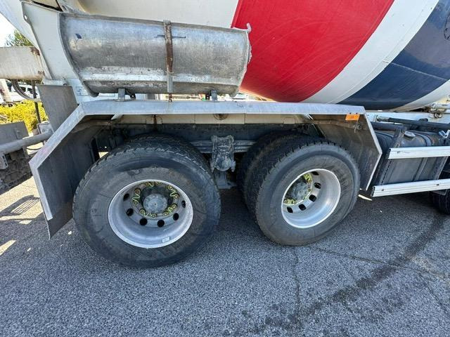 Mercedes AXOR 3240 - شاحنة خلاطة خرسانة: صور 5 Mercedes AXOR 3240 - شاحنة خلاطة خرسانة: صور 5