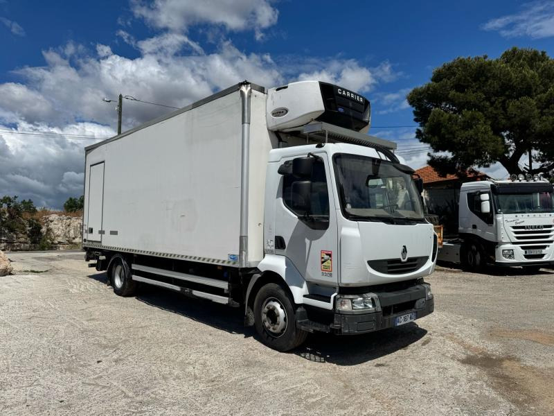 Renault Midlum 220 DXI - مبردة شاحنة: صور 3 Renault Midlum 220 DXI - مبردة شاحنة: صور 3