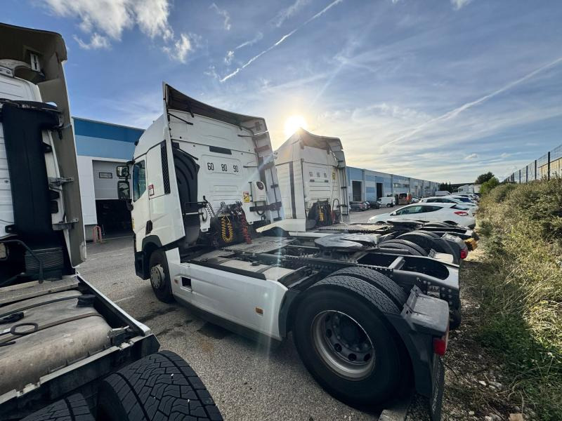 Renault T 460 - شاحنة جرار: صور 5 Renault T 460 - شاحنة جرار: صور 5