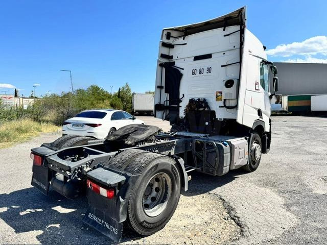 Renault T460 - شاحنة جرار: صور 3 Renault T460 - شاحنة جرار: صور 3