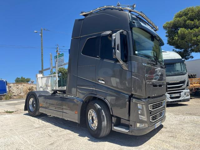 Volvo FH16 750 - شاحنة جرار: صور 2 Volvo FH16 750 - شاحنة جرار: صور 2
