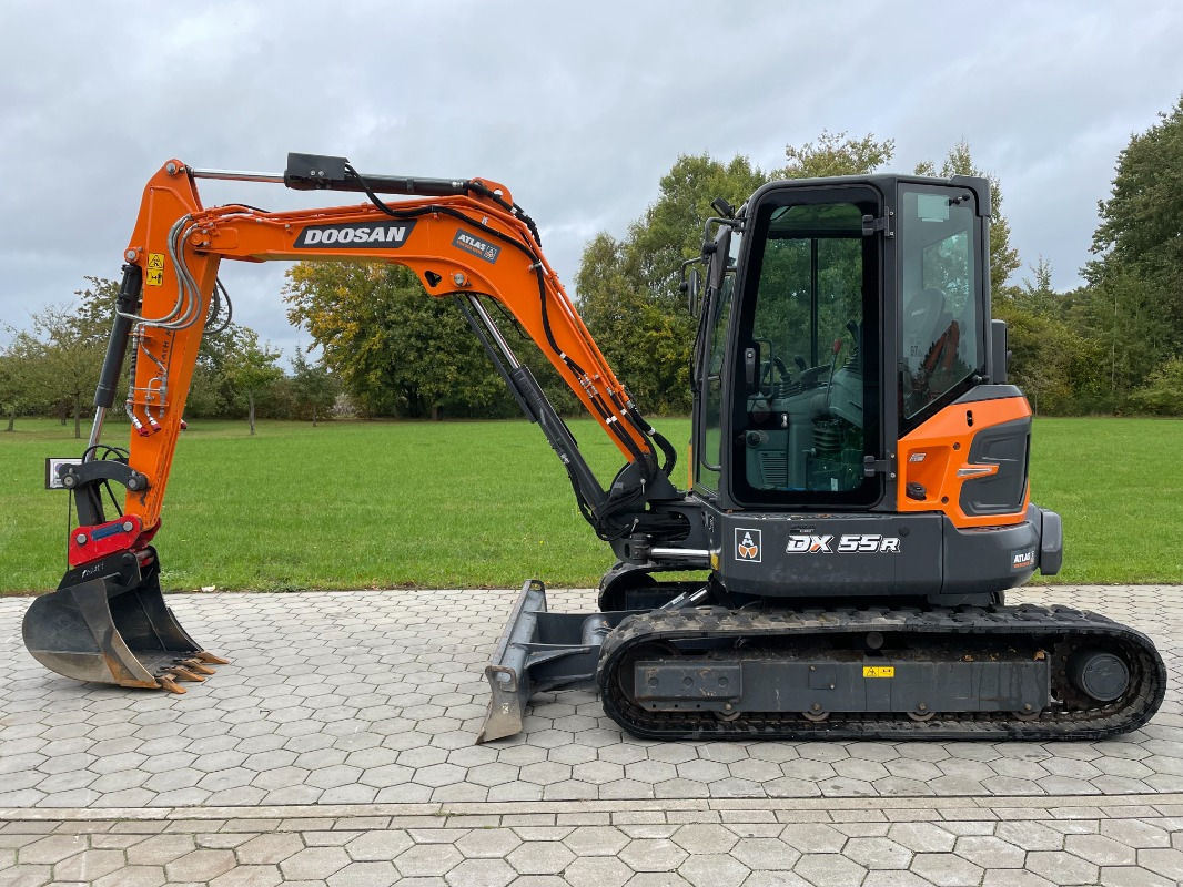 Doosan DX55R-7 - حفارة مصغرة: صور 3 Doosan DX55R-7 - حفارة مصغرة: صور 3