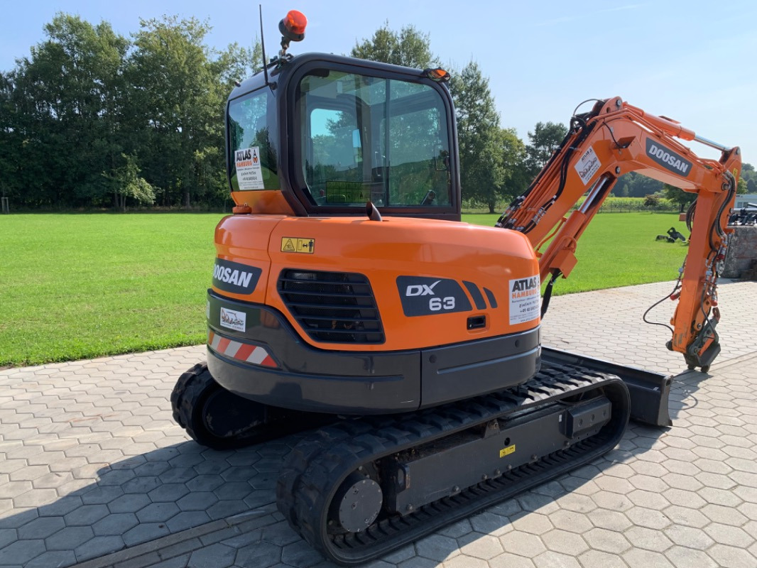 Doosan DX63-3 - حفارة مصغرة: صور 2 Doosan DX63-3 - حفارة مصغرة: صور 2
