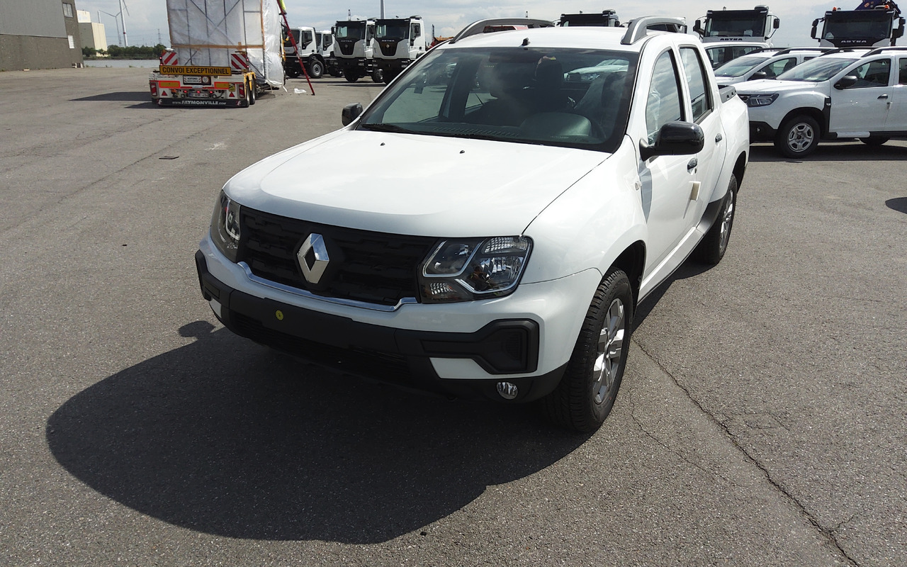 Renault Oroch Pick-up 4x2 1.6L Petrol Manual new model - شاحنة البيك أب: صور 1 Renault Oroch Pick-up 4x2 1.6L Petrol Manual new model - شاحنة البيك أب: صور 1
