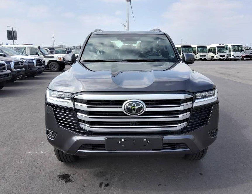 Toyota Land Cruiser 300 V6 VXR ZX 7 SEATERS / PLACES 3.5L Petrol Automatic AEOB - سيارة: صور 2 Toyota Land Cruiser 300 V6 VXR ZX 7 SEATERS / PLACES 3.5L Petrol Automatic AEOB - سيارة: صور 2