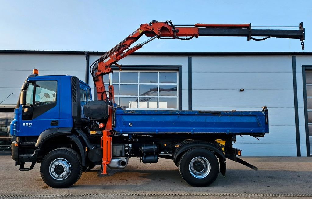 Iveco Trakker 190T33 4x4 Euro5 Kran Atlas 120.2E Funk Iveco Trakker 190T33 4x4 Euro5 Kran Atlas 120.2E Funk - قلابات, شاحنة كرين: صور 2 Iveco Trakker 190T33 4x4 Euro5 Kran Atlas 120.2E Funk Iveco Trakker 190T33 4x4 Euro5 Kran Atlas 120.2E Funk - قلابات, شاحنة كرين: صور 2