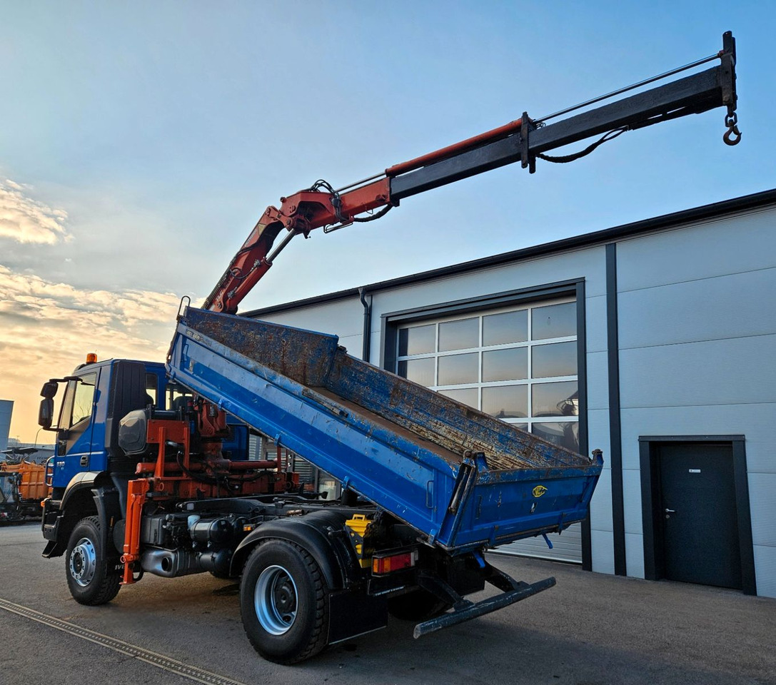 Iveco Trakker 190T33 4x4 Euro5 Kran Atlas 120.2E Funk - قلابات, شاحنة كرين: صور 5 Iveco Trakker 190T33 4x4 Euro5 Kran Atlas 120.2E Funk - قلابات, شاحنة كرين: صور 5