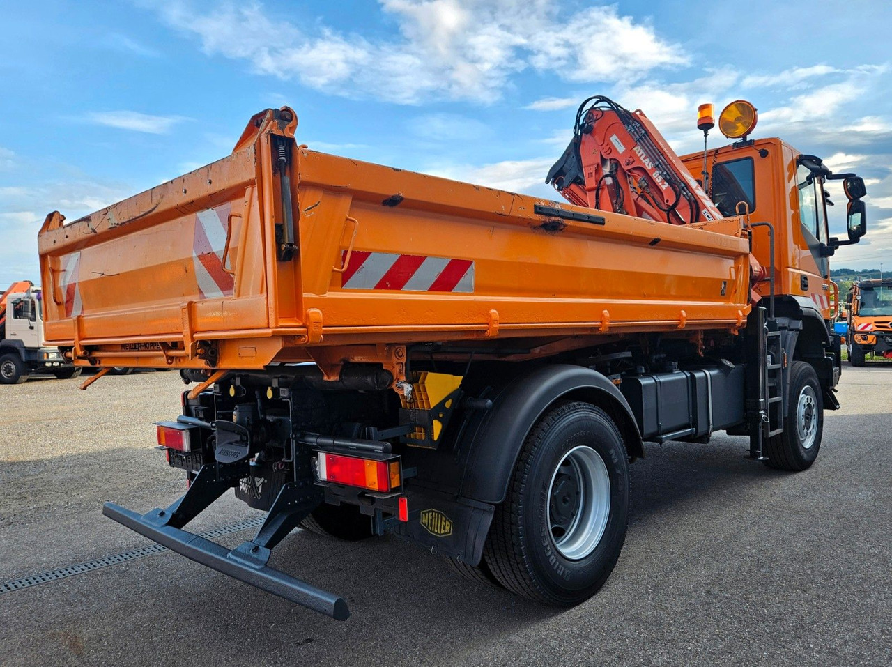 Iveco Trakker 190T33 4x4 Euro5 Kran Atlas Funk - قلابات, شاحنة كرين: صور 4 Iveco Trakker 190T33 4x4 Euro5 Kran Atlas Funk - قلابات, شاحنة كرين: صور 4