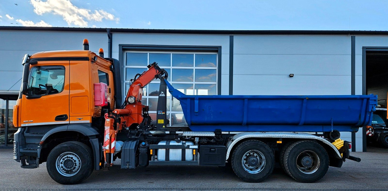 Mercedes-Benz AROCS 2645 6x4 Kran Atlas 240.2E A4 - شاحنة ذات الخطاف, شاحنة كرين: صور 2 Mercedes-Benz AROCS 2645 6x4 Kran Atlas 240.2E A4 - شاحنة ذات الخطاف, شاحنة كرين: صور 2
