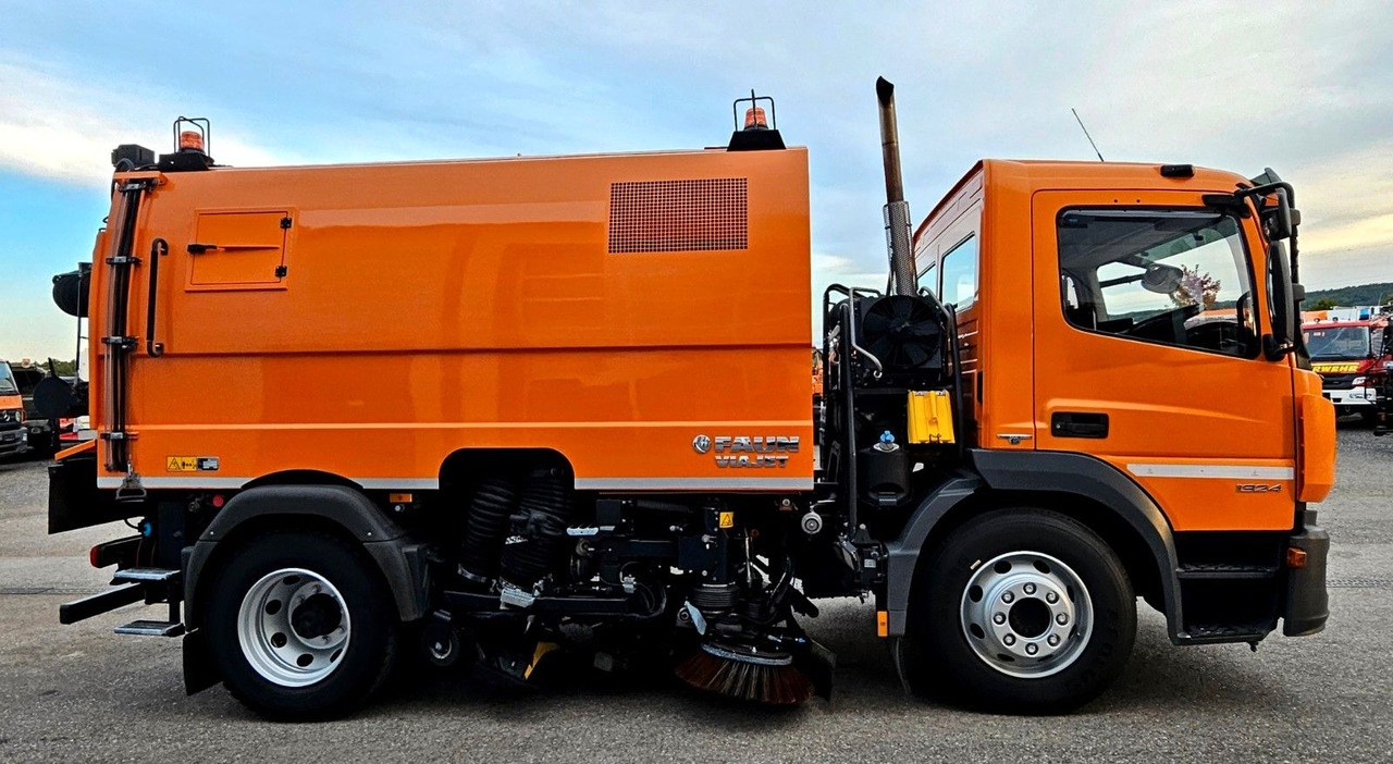 Mercedes-Benz Atego 1324 Euro6 FAUN Viajet 6 Aufbaumotor - سياره كنس شوارع: صور 2 Mercedes-Benz Atego 1324 Euro6 FAUN Viajet 6 Aufbaumotor - سياره كنس شوارع: صور 2