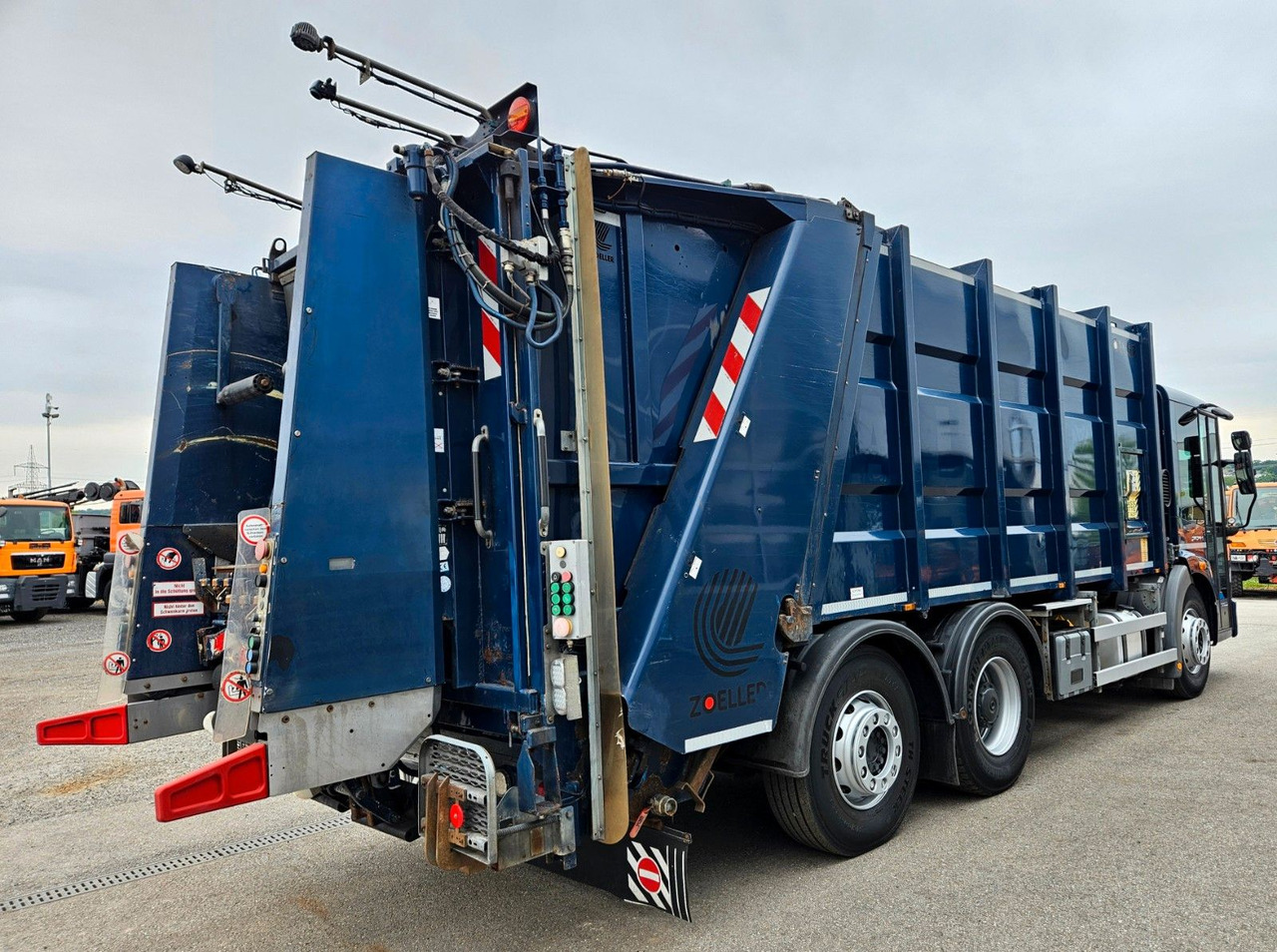Mercedes-Benz Econic 2629 Zoeller Medium XL-S Variopress EEV - شاحنة القمامة: صور 4 Mercedes-Benz Econic 2629 Zoeller Medium XL-S Variopress EEV - شاحنة القمامة: صور 4