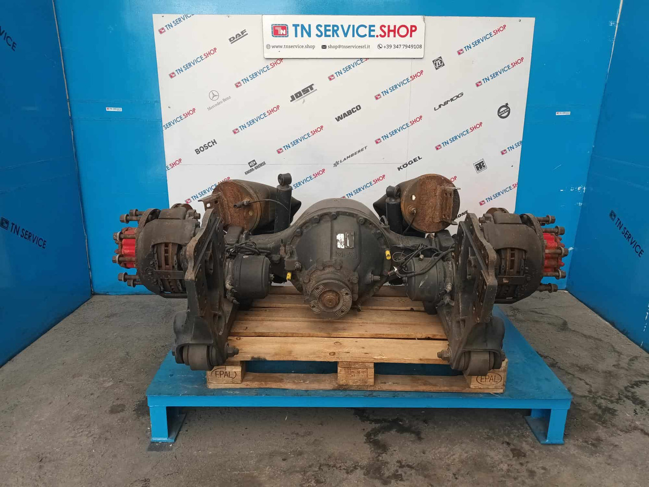 Assale posteriore Renault Magnum E5 - المحور و قطع الغيار: صور 1 Assale posteriore Renault Magnum E5 - المحور و قطع الغيار: صور 1