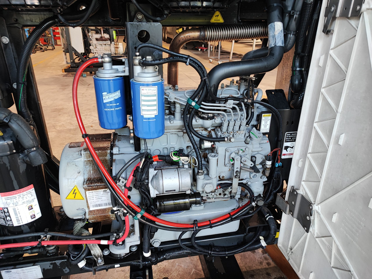 Motore Frigo Carrier Vector 1550 - ثلاجة: صور 3 Motore Frigo Carrier Vector 1550 - ثلاجة: صور 3