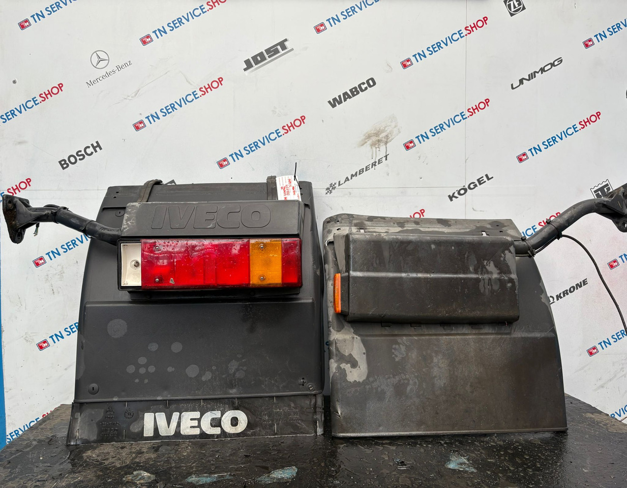 Paraurti posteriore Iveco - كأس مترعة - شاحنة: صور 1 Paraurti posteriore Iveco - كأس مترعة - شاحنة: صور 1