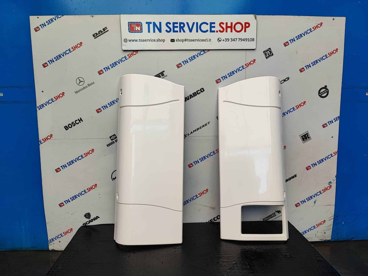 Porte motore frigo Carrier Vector 1550 nuove - قطع الغيار - ثلاجة: صور 1 Porte motore frigo Carrier Vector 1550 nuove - قطع الغيار - ثلاجة: صور 1