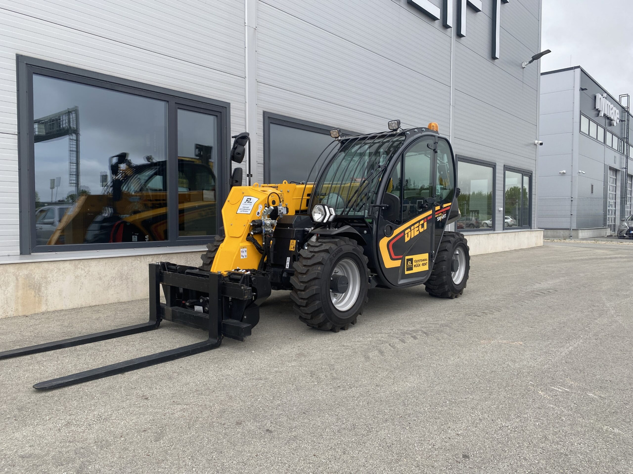 Dieci Mini Agri 20.4 SMART 37 kW - رافعة تلسكوبية: صور 1 Dieci Mini Agri 20.4 SMART 37 kW - رافعة تلسكوبية: صور 1