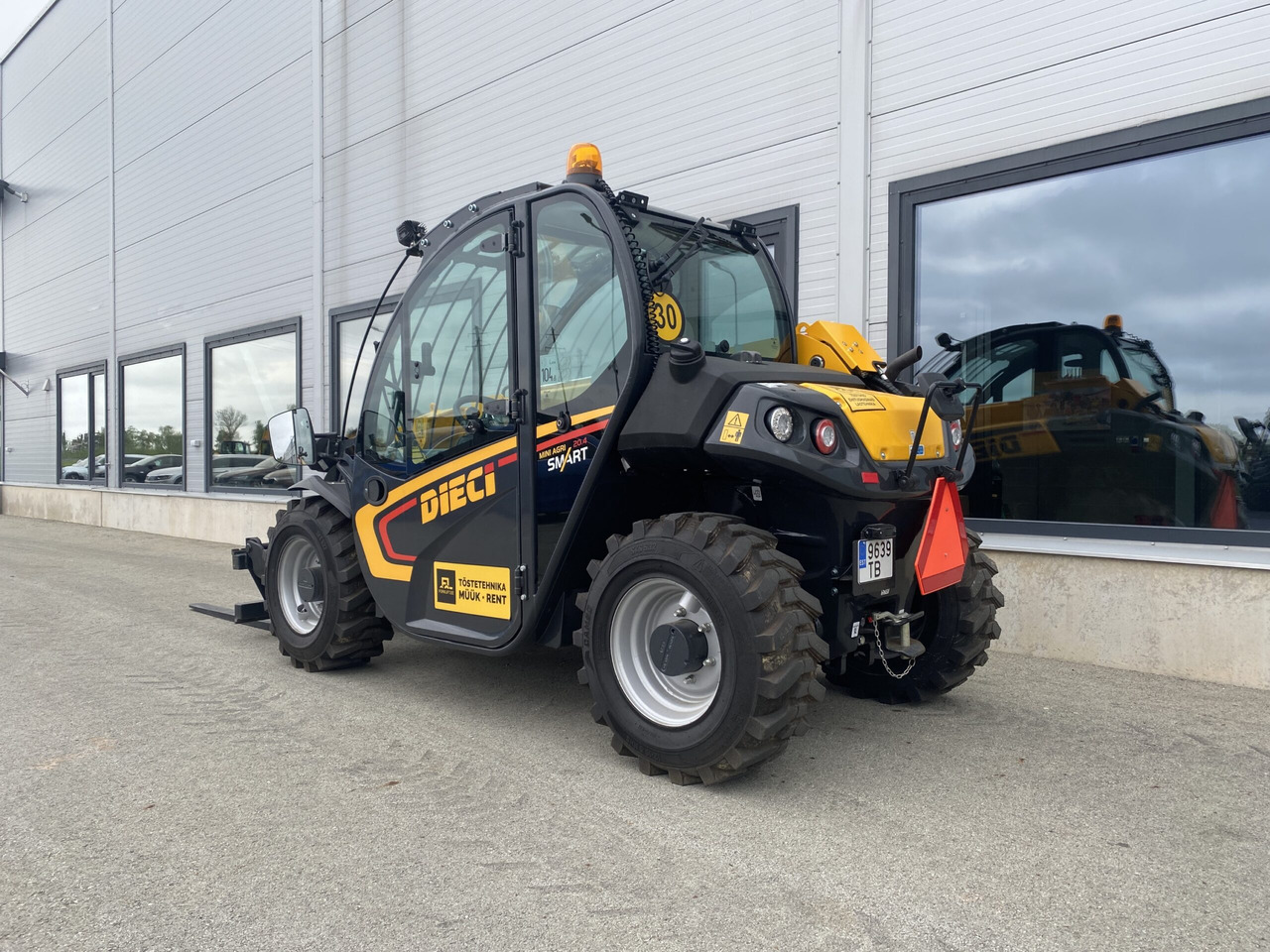 Dieci Mini Agri 20.4 SMART 37 kW - رافعة تلسكوبية: صور 2 Dieci Mini Agri 20.4 SMART 37 kW - رافعة تلسكوبية: صور 2