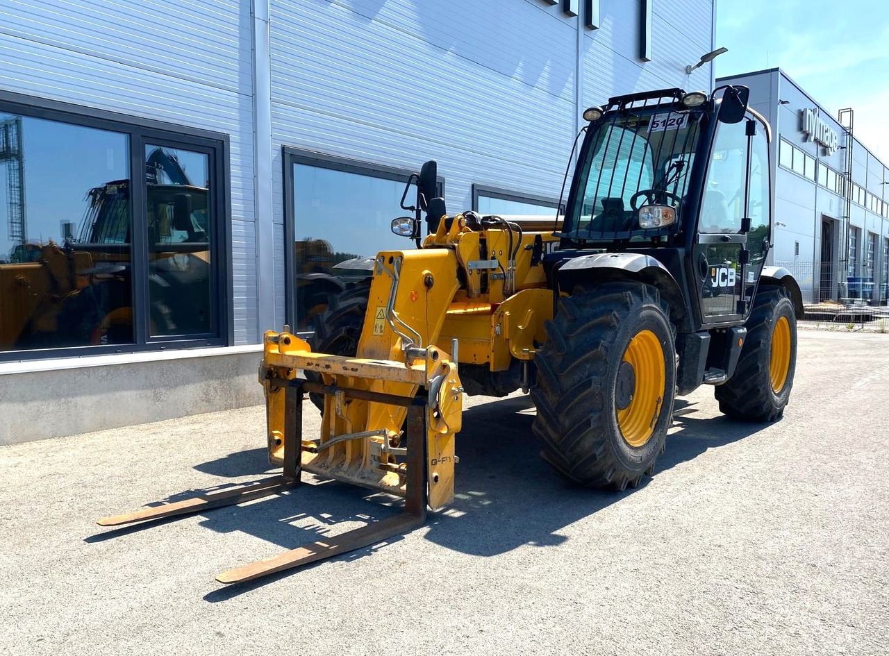 JCB 535-95 - رافعة تلسكوبية: صور 1 JCB 535-95 - رافعة تلسكوبية: صور 1