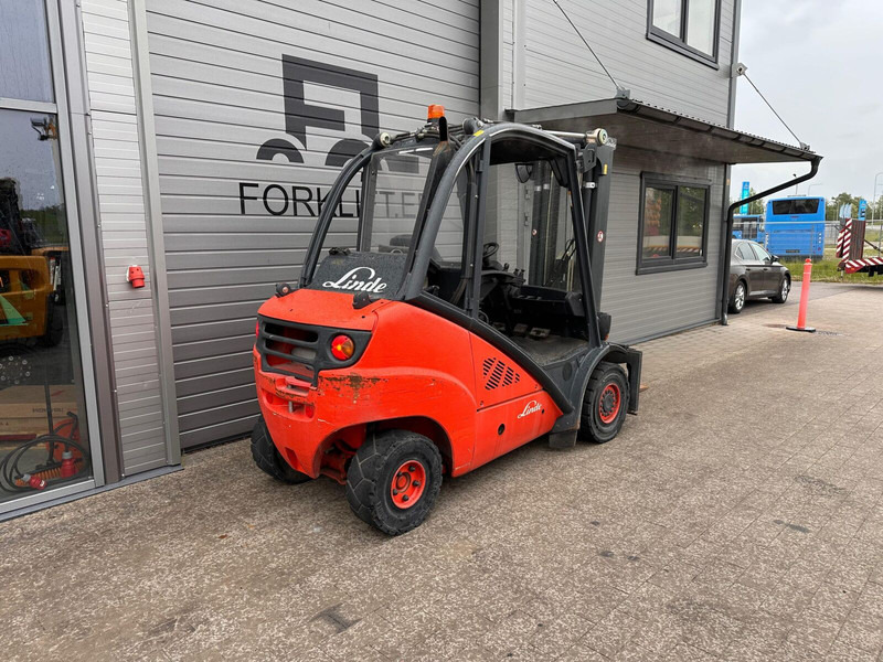 Linde H35T - رافعة شوكية تعمل بالغاز: صور 4 Linde H35T - رافعة شوكية تعمل بالغاز: صور 4