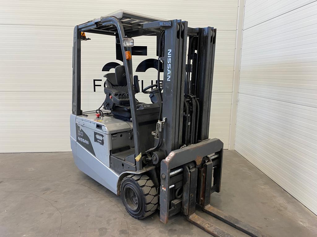 Nissan G1N1L20Q - رافعة شوكية كهربائية: صور 4 Nissan G1N1L20Q - رافعة شوكية كهربائية: صور 4