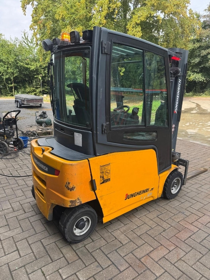 JUNGHEINRICH EFG320 - رافعة شوكية كهربائية: صور 4 JUNGHEINRICH EFG320 - رافعة شوكية كهربائية: صور 4