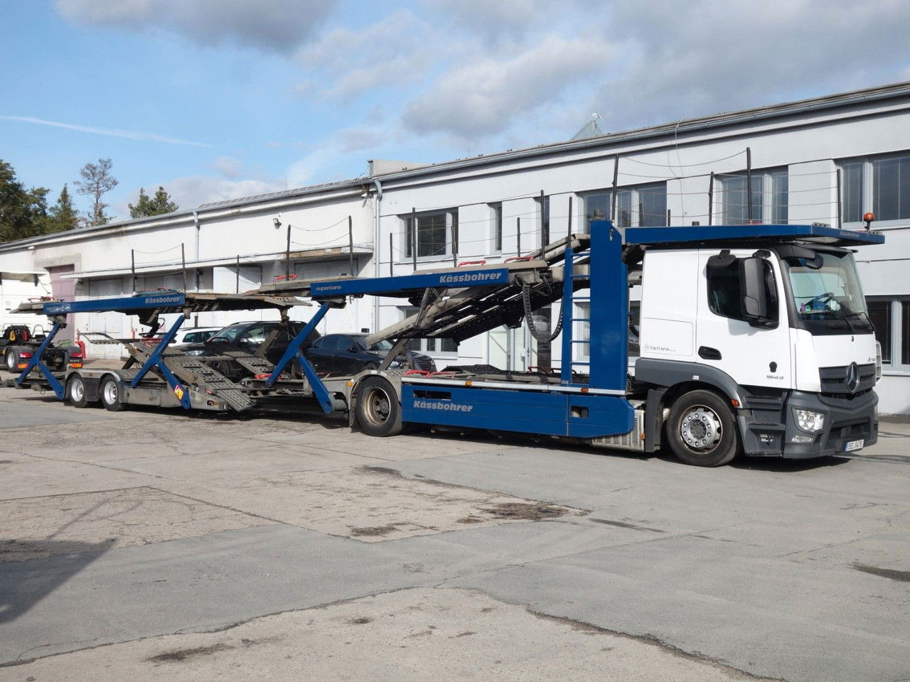 Mercedes-Benz Actros 1843 mit Kässbohrer Supertrans/Supertrans - شاحنة نقل سيارات شاحنة: صور 2 Mercedes-Benz Actros 1843 mit Kässbohrer Supertrans/Supertrans - شاحنة نقل سيارات شاحنة: صور 2