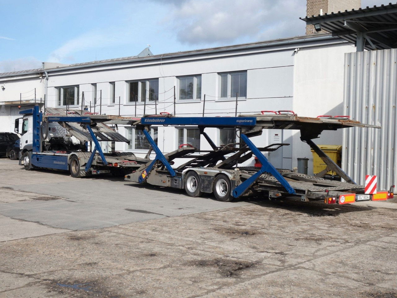Mercedes-Benz Actros 1843 mit Kässbohrer Supertrans/Supertrans - شاحنة نقل سيارات شاحنة: صور 3 Mercedes-Benz Actros 1843 mit Kässbohrer Supertrans/Supertrans - شاحنة نقل سيارات شاحنة: صور 3
