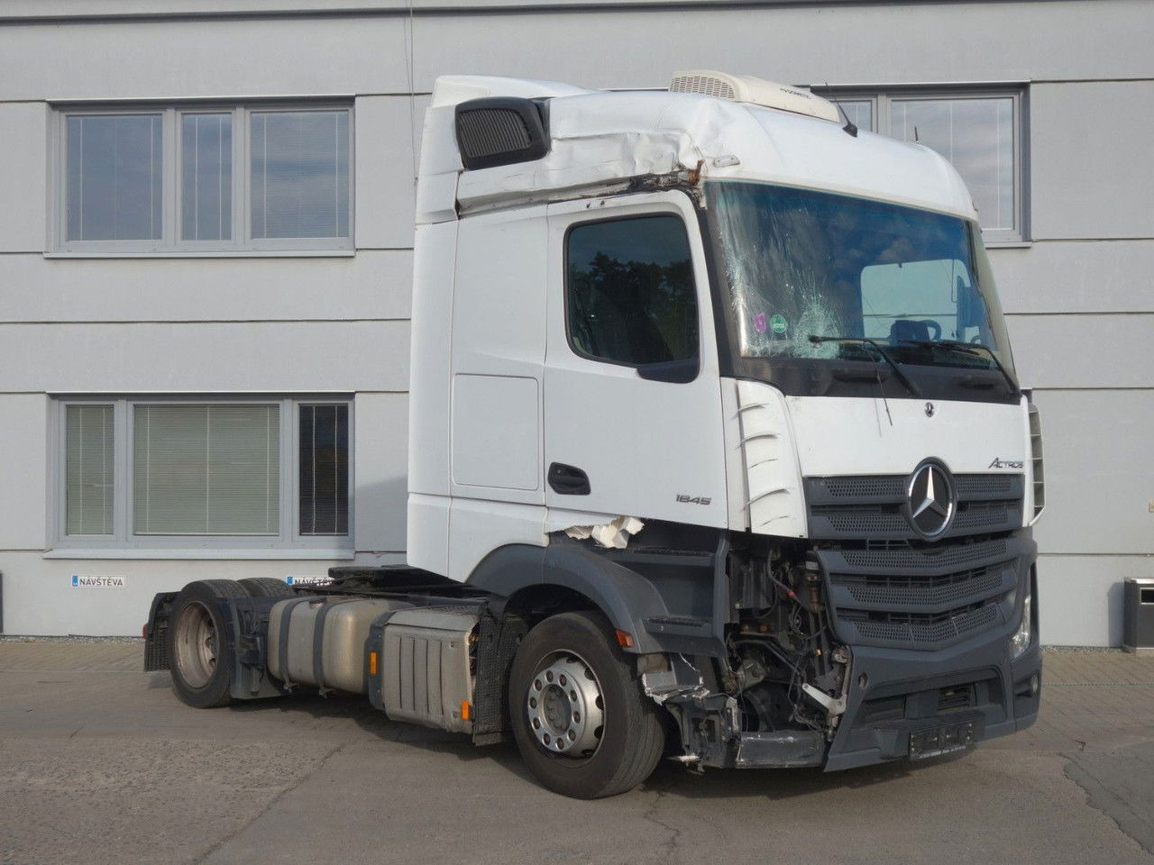 Mercedes-Benz Actros 1845 LD BIG Space MirrorCam - شاحنة جرار: صور 2 Mercedes-Benz Actros 1845 LD BIG Space MirrorCam - شاحنة جرار: صور 2