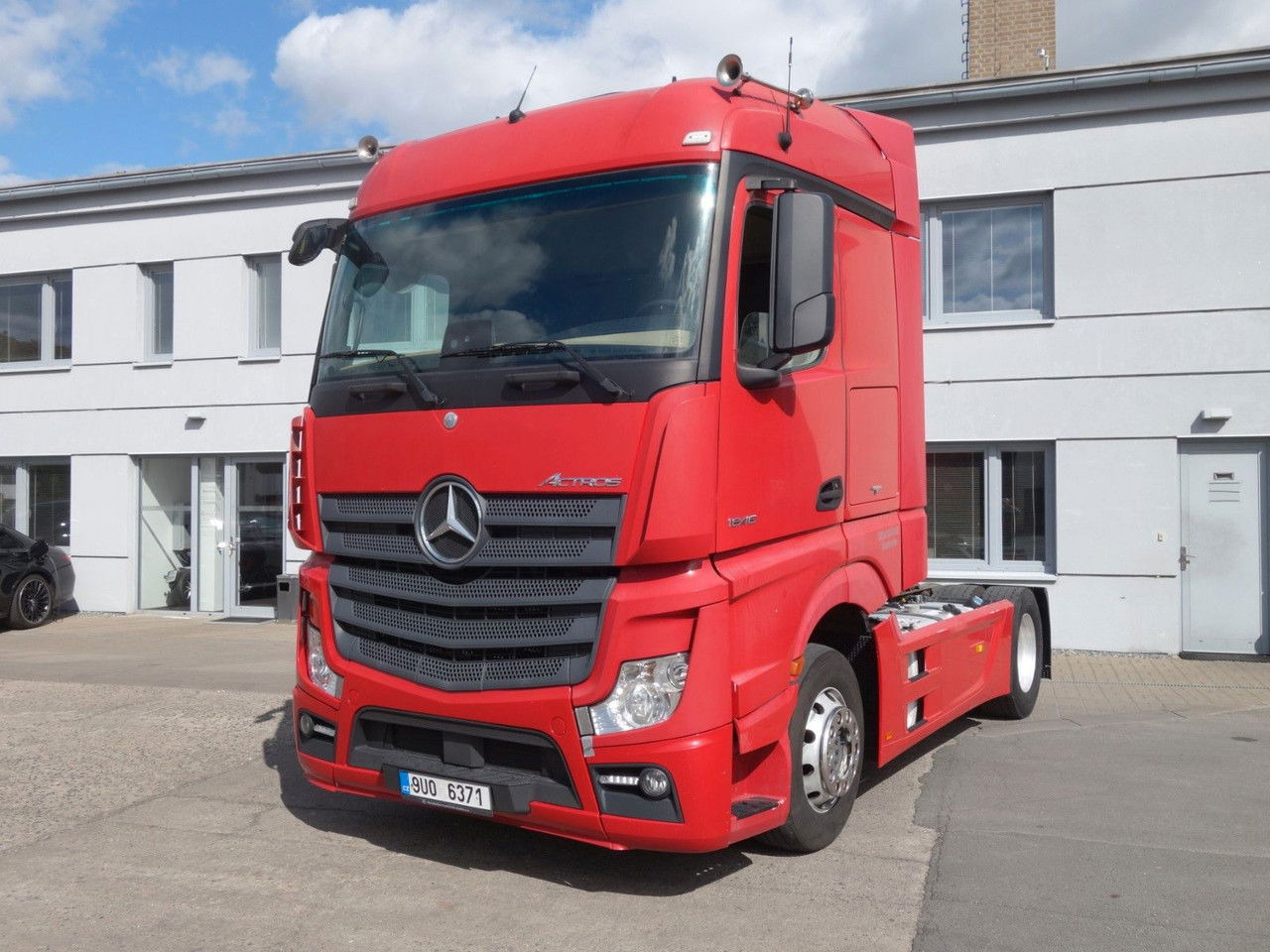 Mercedes-Benz Actros 1846 LS Standard Big Space - شاحنة جرار: صور 1 Mercedes-Benz Actros 1846 LS Standard Big Space - شاحنة جرار: صور 1
