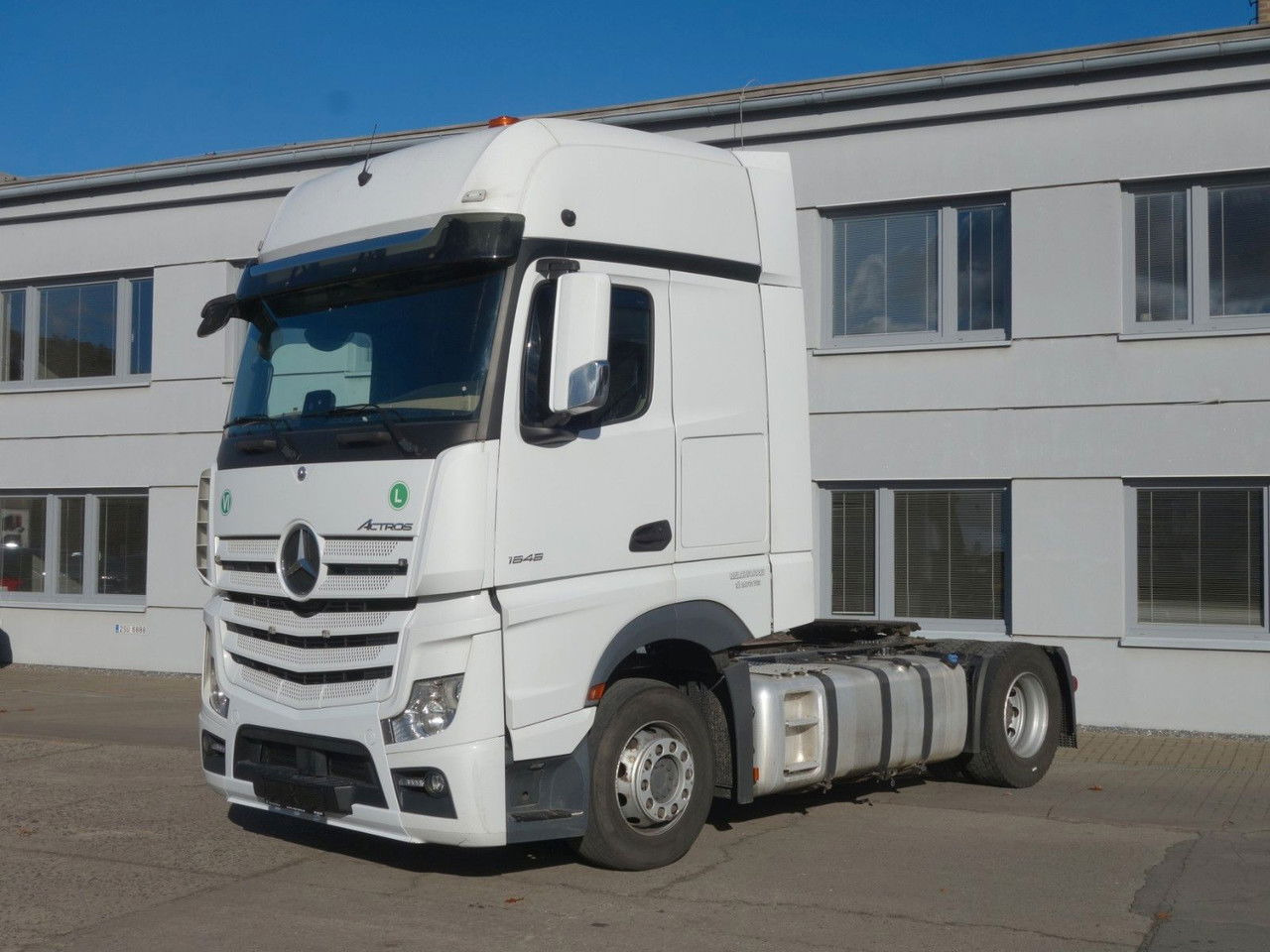 Mercedes-Benz Actros 1848 Giga Space, Standard - شاحنة جرار: صور 2 Mercedes-Benz Actros 1848 Giga Space, Standard - شاحنة جرار: صور 2