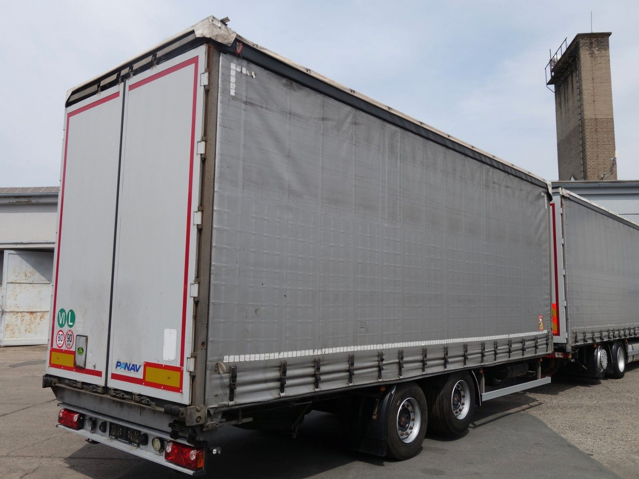 Renault T520 6x2 + trailer, 120m3, 2x Liftachse - شاحنة ستارة: صور 5 Renault T520 6x2 + trailer, 120m3, 2x Liftachse - شاحنة ستارة: صور 5