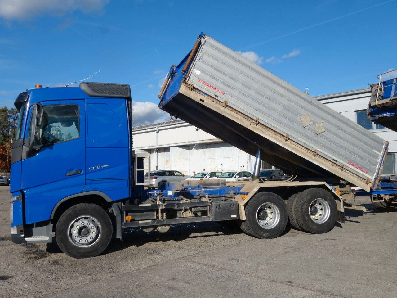 Volvo FH 13.500 6x4 Dreiseitenkipper - قلابات: صور 2 Volvo FH 13.500 6x4 Dreiseitenkipper - قلابات: صور 2