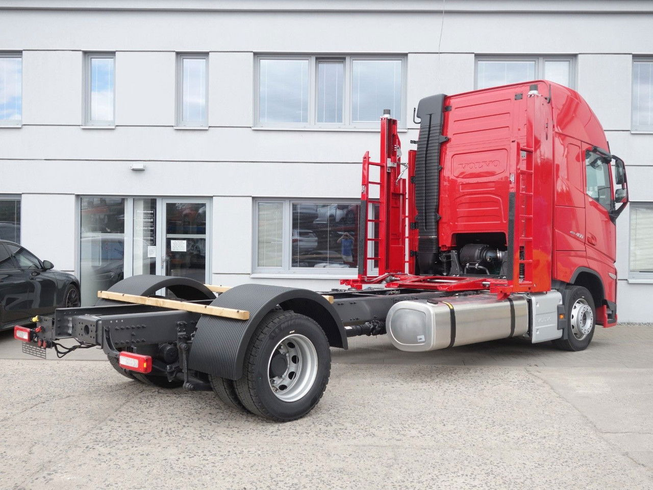 شاحنة نقل سيارات شاحنة Volvo FH 13 XL 460 TC Neue fur Kassbohrer: صور 6