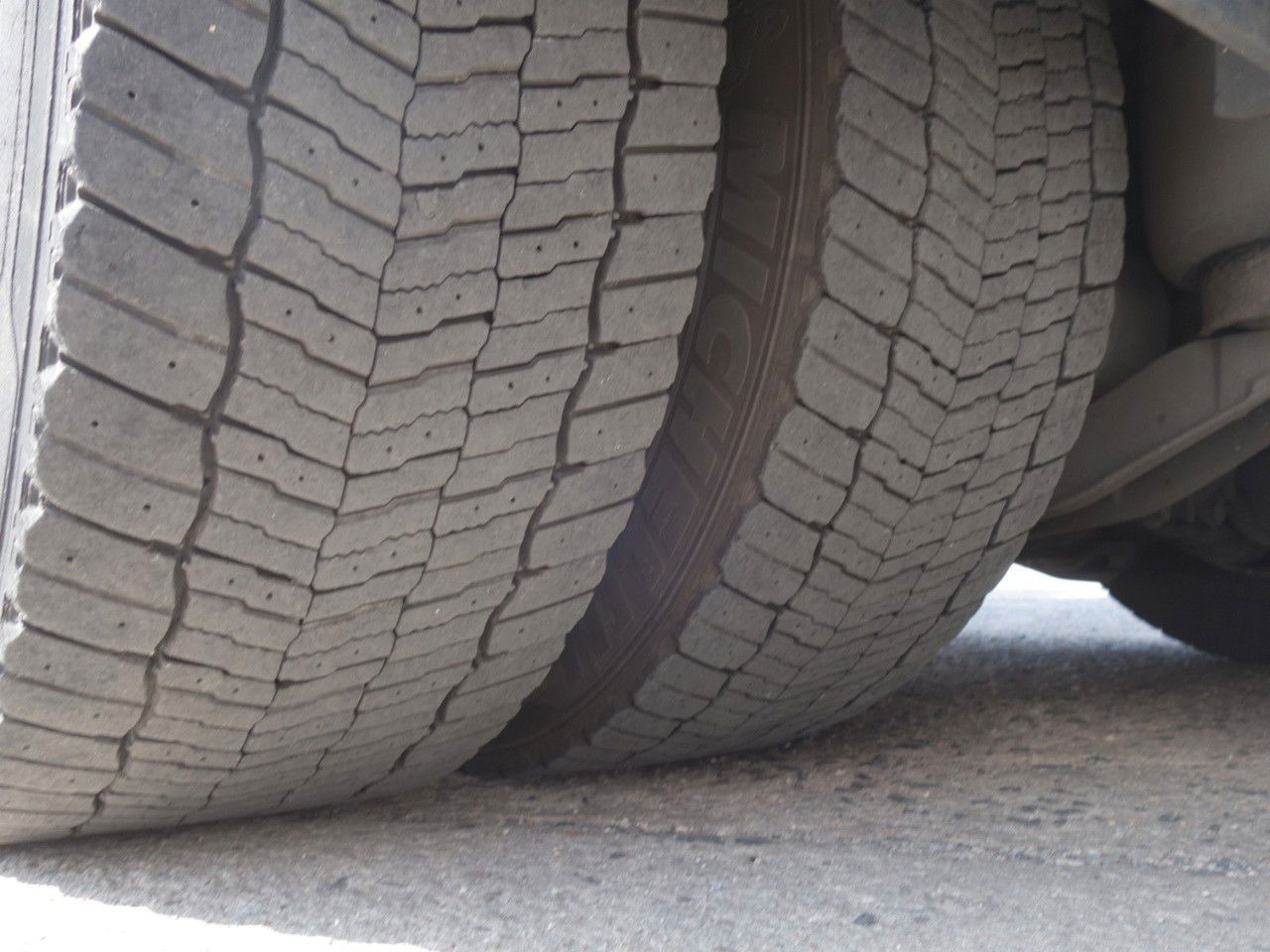 تأجير Volvo FH 460 XL 6x2, 120 cbm, Durchfahren Volvo FH 460 XL 6x2, 120 cbm, Durchfahren: صور 12 تأجير Volvo FH 460 XL 6x2, 120 cbm, Durchfahren Volvo FH 460 XL 6x2, 120 cbm, Durchfahren: صور 12