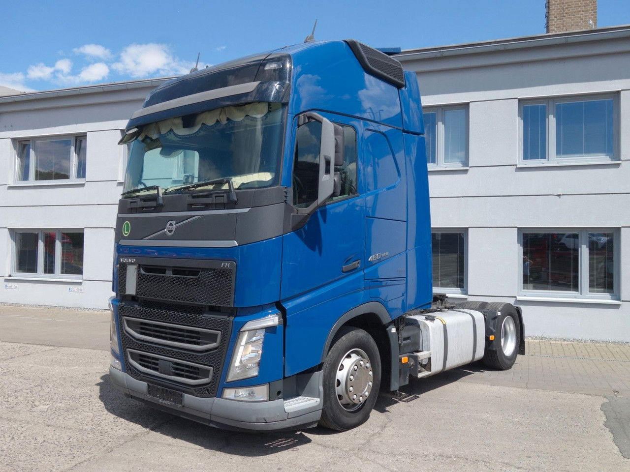 Volvo FH 460 XL, Navi, I-Park Cool, ,TOP Truck - شاحنة جرار: صور 2 Volvo FH 460 XL, Navi, I-Park Cool, ,TOP Truck - شاحنة جرار: صور 2