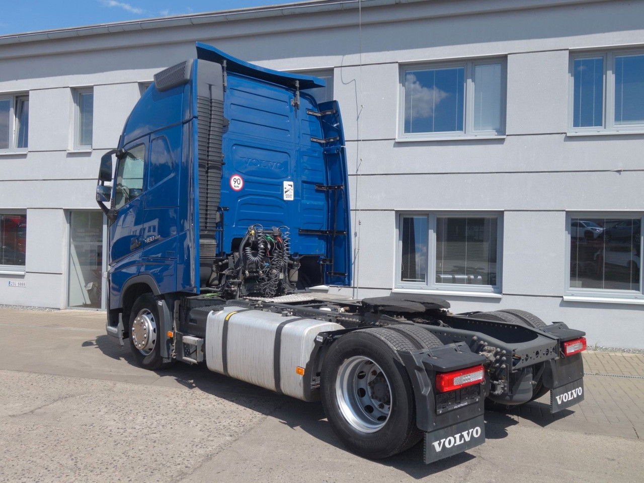 Volvo FH 460 XL, Navi, I-Park Cool, ,TOP Truck - شاحنة جرار: صور 4 Volvo FH 460 XL, Navi, I-Park Cool, ,TOP Truck - شاحنة جرار: صور 4