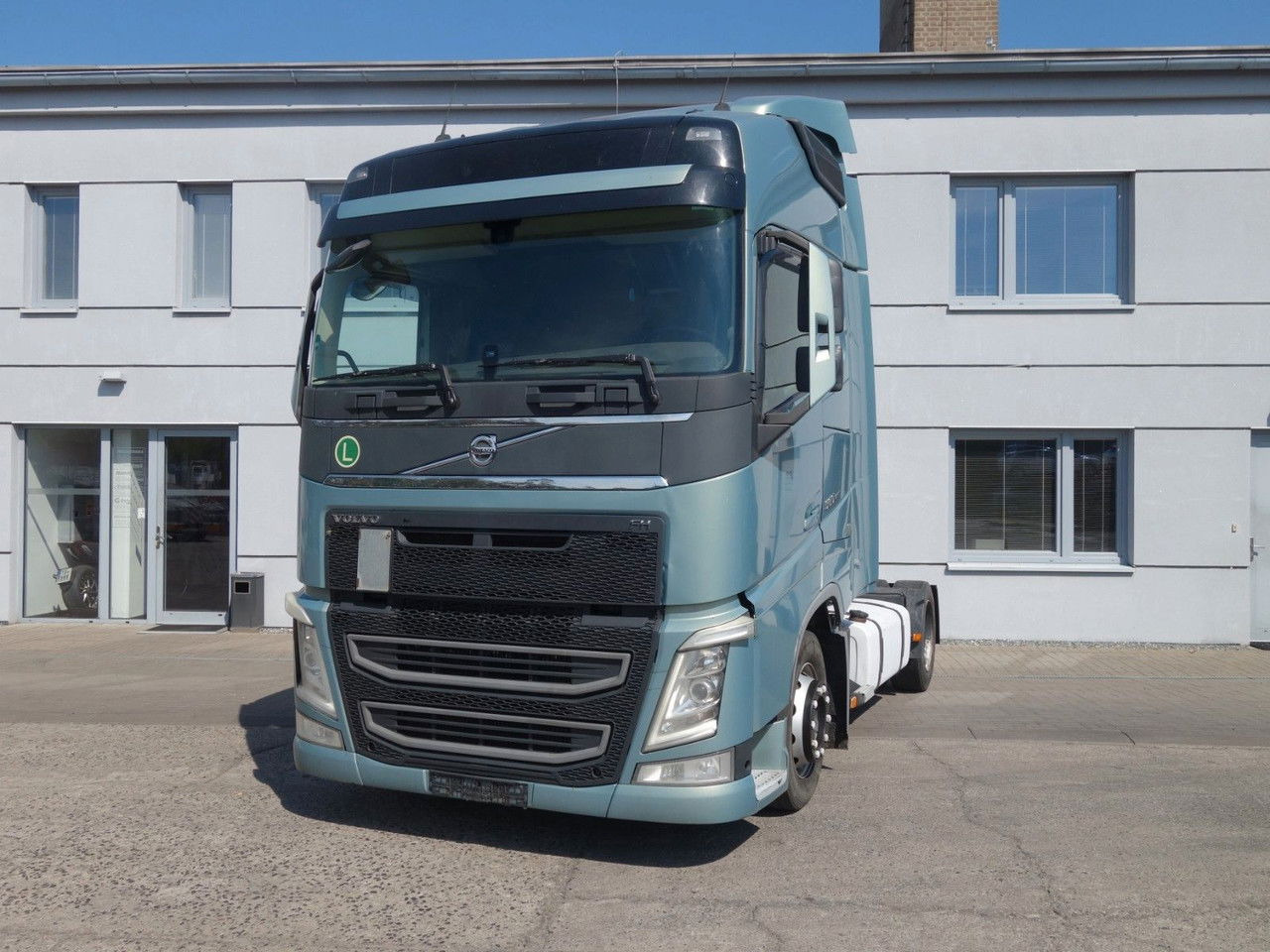 Volvo FH 500 LD - شاحنة جرار: صور 1 Volvo FH 500 LD - شاحنة جرار: صور 1