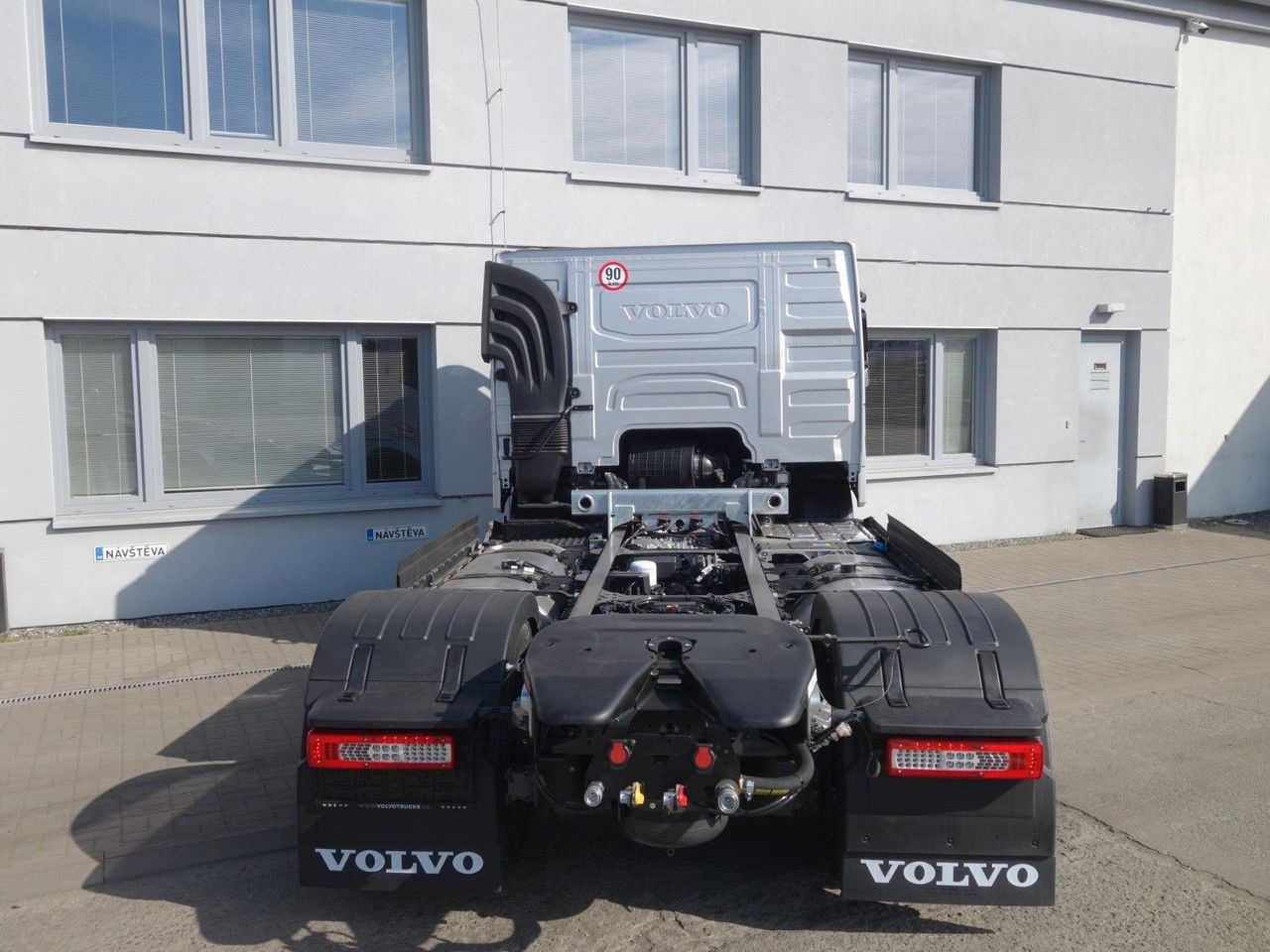 Volvo FM 13 460 PS, Retarder , fur Euro Lohr - شاحنة جرار: صور 5 Volvo FM 13 460 PS, Retarder , fur Euro Lohr - شاحنة جرار: صور 5