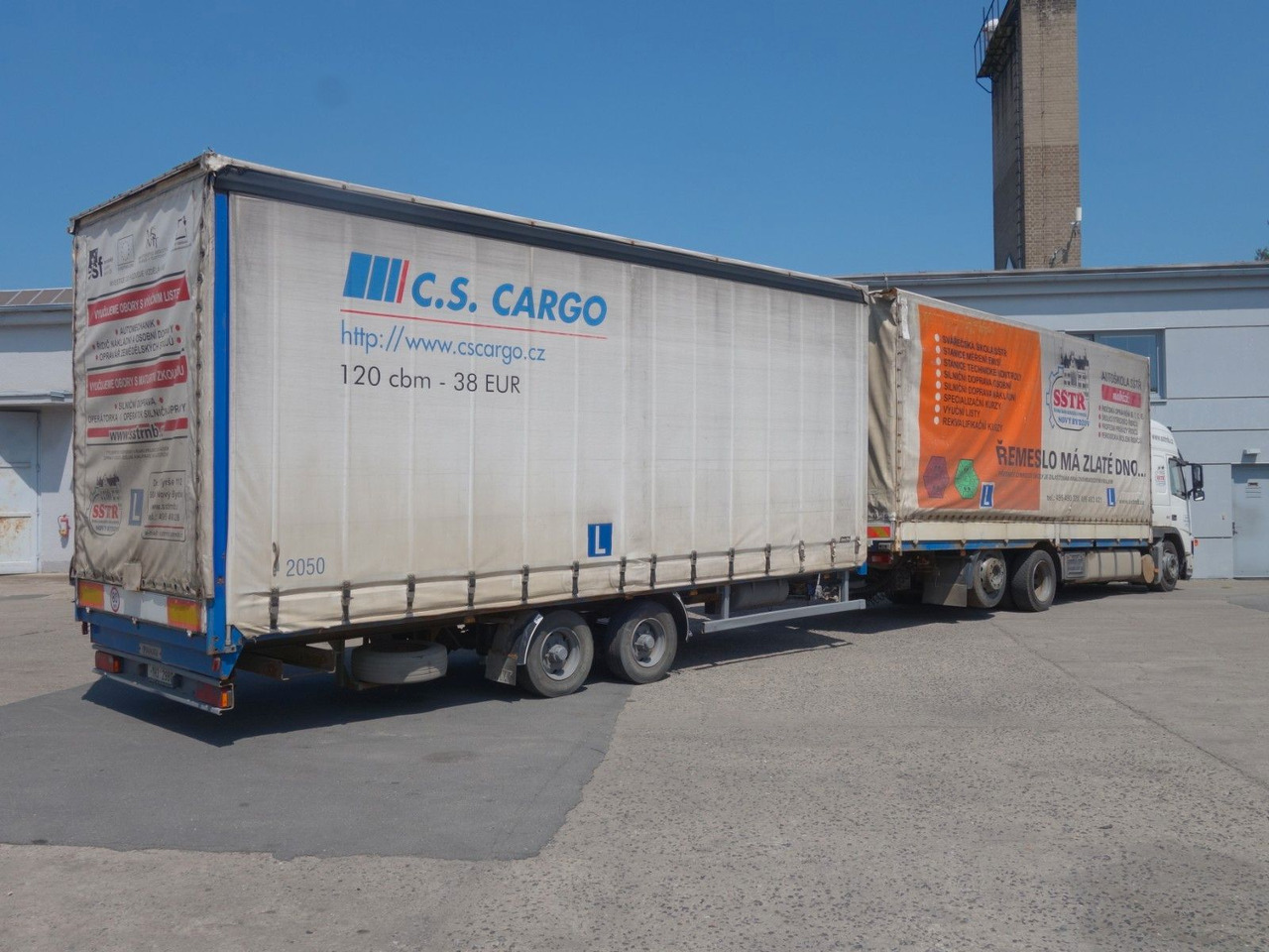 Volvo FM 380 6x2 + Panav Anhänger - شاحنة ستارة: صور 5 Volvo FM 380 6x2 + Panav Anhänger - شاحنة ستارة: صور 5