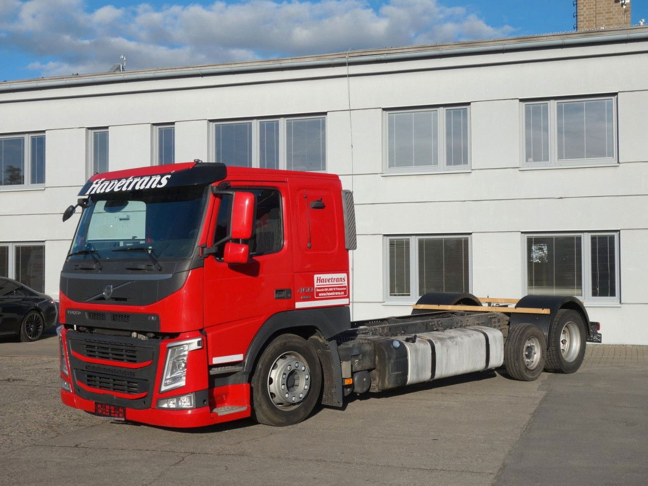 Volvo FM 460 6x2 Fahrgestell für Autotransporter - الشاسيه شاحنة: صور 1 Volvo FM 460 6x2 Fahrgestell für Autotransporter - الشاسيه شاحنة: صور 1