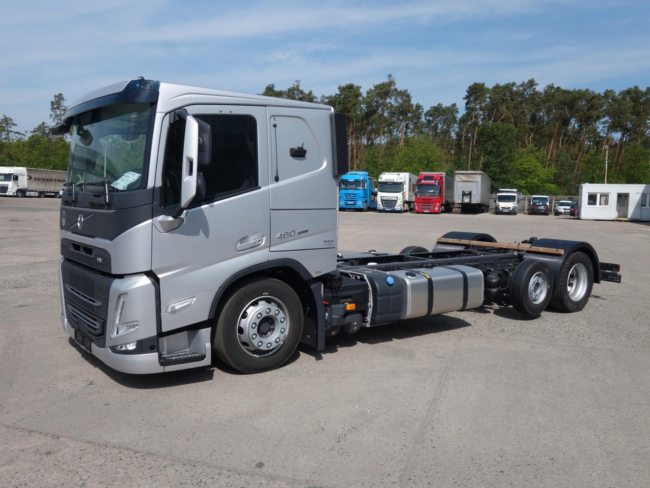 Volvo FM13 460 6x2 Neue RTO , Kassbohrer, Rolfo, Rimo - الشاسيه شاحنة: صور 2 Volvo FM13 460 6x2 Neue RTO , Kassbohrer, Rolfo, Rimo - الشاسيه شاحنة: صور 2
