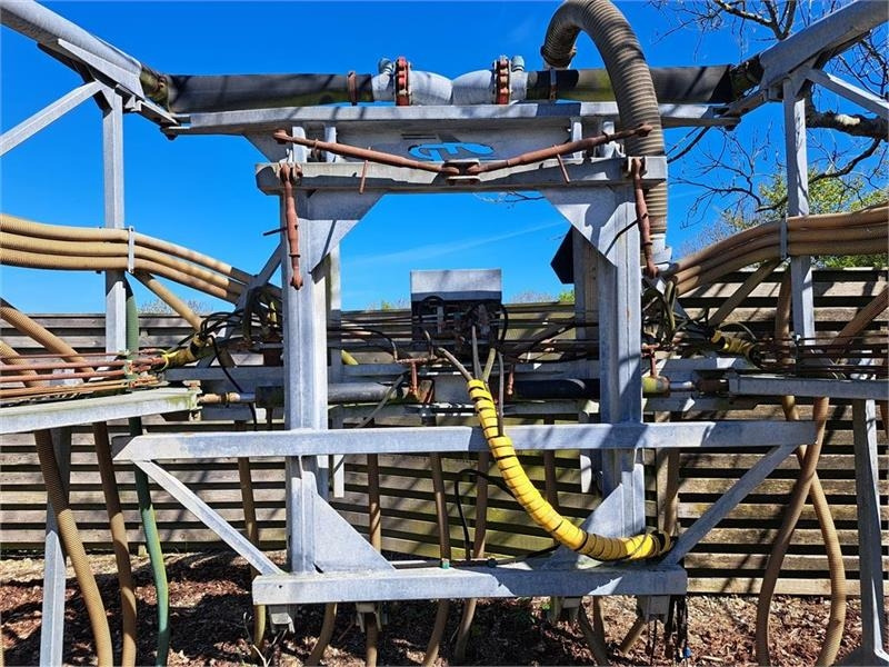 AP 30M 24/30 meter slangebom  - صهريج السماد السائل: صور 1 AP 30M 24/30 meter slangebom  - صهريج السماد السائل: صور 1
