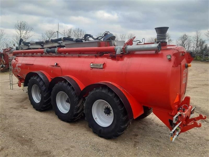 AP GV 35 - صهريج السماد السائل: صور 3 AP GV 35 - صهريج السماد السائل: صور 3