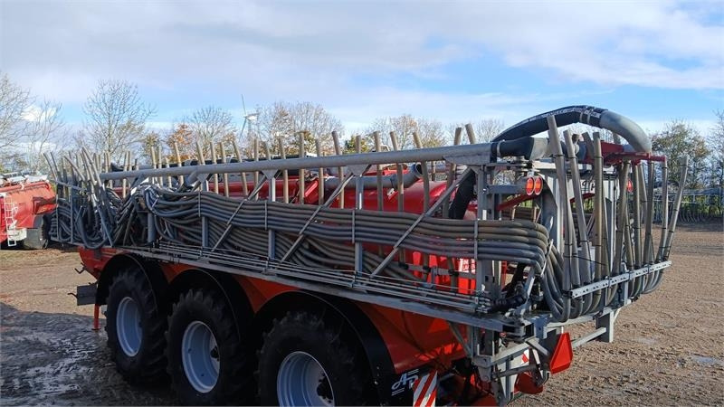 AP GV28 X-Line - صهريج السماد السائل: صور 5 AP GV28 X-Line - صهريج السماد السائل: صور 5