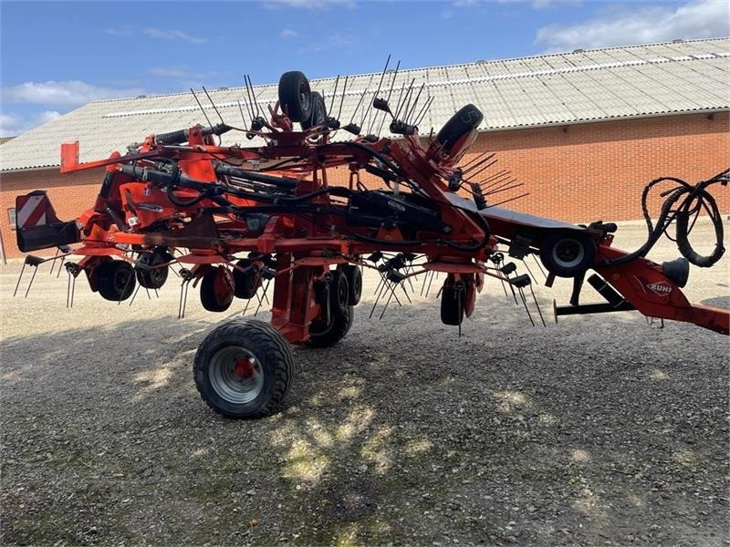 Kuhn GF13012 - لمّامَة القش: صور 4 Kuhn GF13012 - لمّامَة القش: صور 4