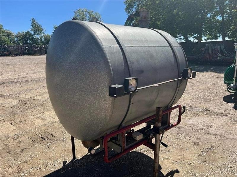 Linde 3 Ton - تنك: صور 2 Linde 3 Ton - تنك: صور 2