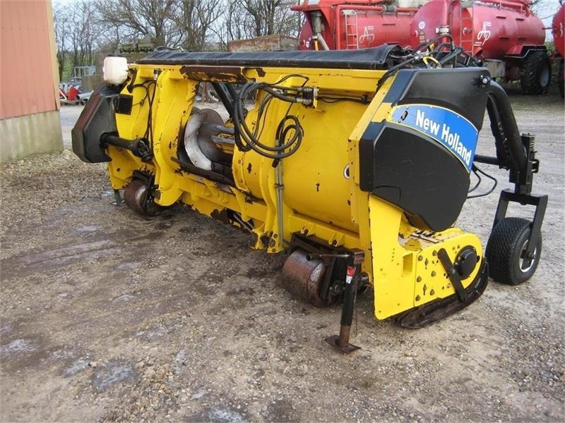 New Holland 283 380 FPE græspickup - معدات القش: صور 3 New Holland 283 380 FPE græspickup - معدات القش: صور 3